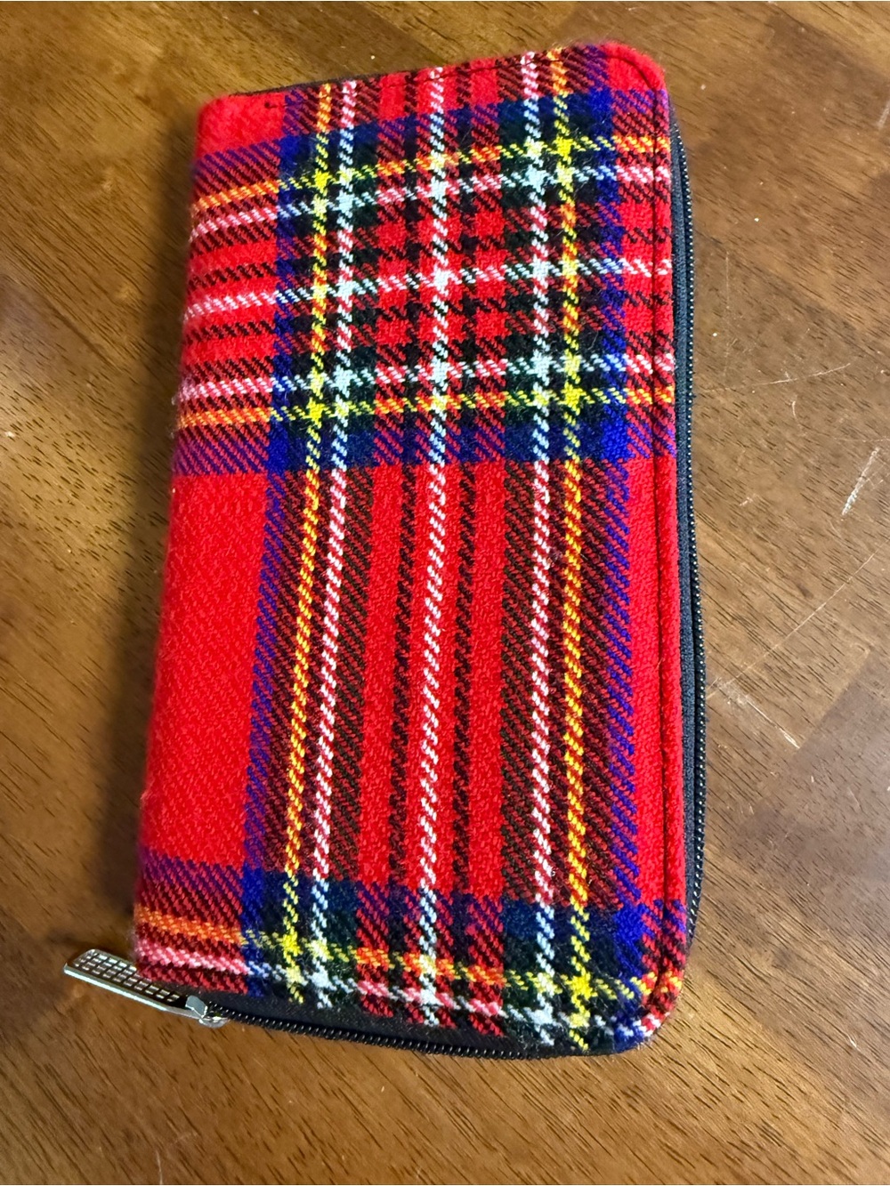 Red Plaid Zip Wallet - Stylish Men's Accessory